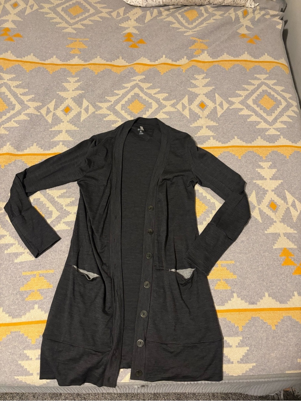 Icebreaker LS button front cardigan size M